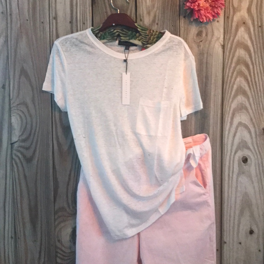@Soft Linen Distressed T. Will be your favorite !!